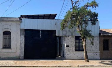 SE VENDE GALPON/ BODEGA EN INDEPENDENCIA