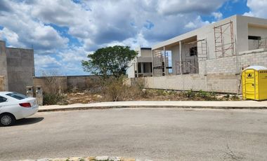Terreno en venta en Merida Yucatan, dentro de privada Yaxlum Yaxkukul
