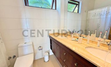 Venta Casa en Condominio El Santuario, Peñuelas