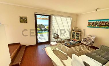 Venta Casa en Condominio El Santuario, Peñuelas