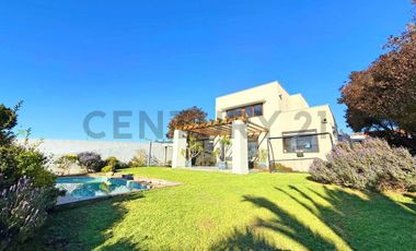 Venta Casa en Condominio El Santuario, Peñuelas