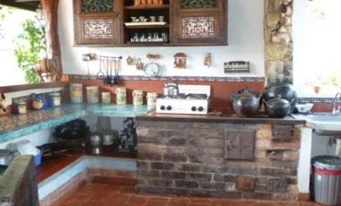 finca en venta en la mesa. Cod V2310