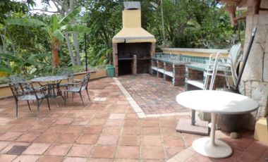 finca en venta en la mesa. Cod V2310