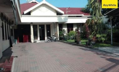 Dijual Rumah Mewah Tanah Luas Di Jl. Mojo Kidul, Surabaya