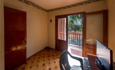 CASA 4 DORMITORIOS VENTA ZONA MONUMENTO A GUEMES
