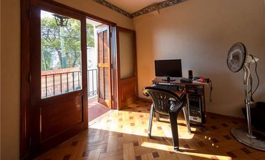 CASA 4 DORMITORIOS VENTA ZONA MONUMENTO A GUEMES