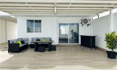 CASAS EN URB CRISTAL AZUL
