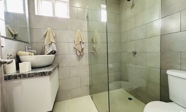 CASAS EN URB CRISTAL AZUL