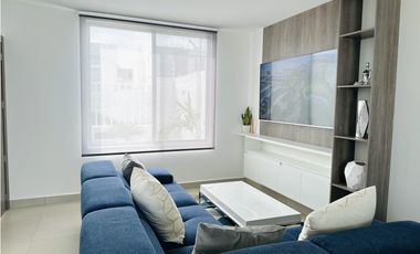 CASAS EN URB CRISTAL AZUL