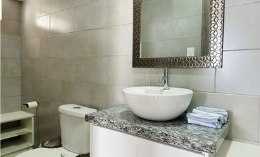 CASAS EN URB CRISTAL AZUL