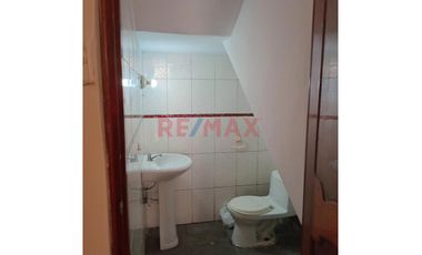 🏠 Se Vende Amplia Casa En Punta Negra