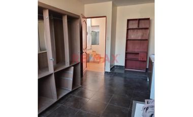 🏠 Se Vende Amplia Casa En Punta Negra