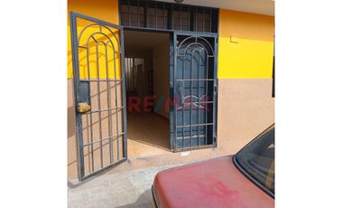 🏠 Se Vende Amplia Casa En Punta Negra