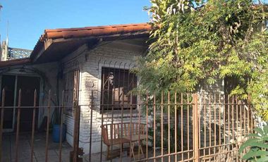 Chalet en venta en Castelar Sur