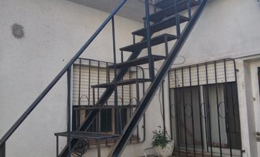 Chalet en venta en Castelar Sur