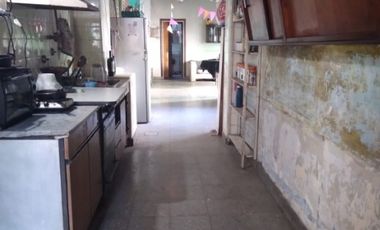 Chalet en venta en Castelar Sur