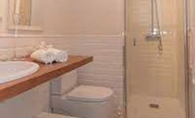 Casa en arriendo de 5 dorm. en Las Condes