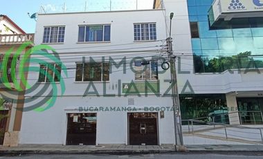 edificio en arriendo en antonia santos. Cod A14782