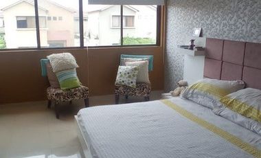 Linda Casa amoblada en Ciudad Celeste