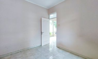 Rumah LT 136 SHM 10 Menit ke Transmart Yasmin Bogor Siap KPR J-40503