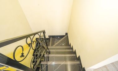 Rumah 2 Lt SHM 5 Mnt ke Gerbang Tol Sawangan Dibantu KPR J-48448