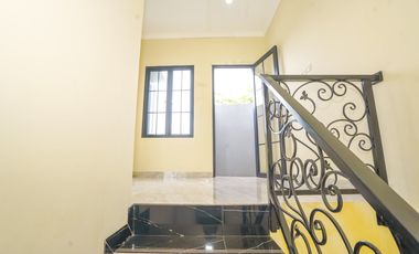 Rumah 2 Lt SHM 5 Mnt ke Gerbang Tol Sawangan Dibantu KPR J-48448