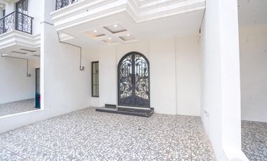 Rumah 2 Lt SHM 5 Mnt ke Gerbang Tol Sawangan Dibantu KPR J-48448