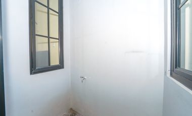 Rumah 2 Lt SHM 5 Mnt ke Gerbang Tol Sawangan Dibantu KPR J-48448