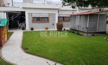 Casa en venta en Quilmes Oeste