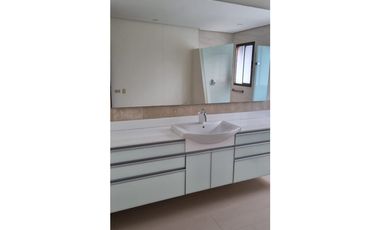 EXLUSIVO PENTHOUSE DUPLEX EN VENTA EN EL POBLADO  - S / 331