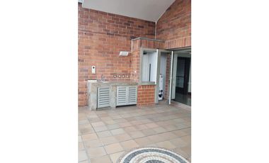 EXLUSIVO PENTHOUSE DUPLEX EN VENTA EN EL POBLADO  - S / 331