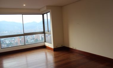 EXLUSIVO PENTHOUSE DUPLEX EN VENTA EN EL POBLADO  - S / 331