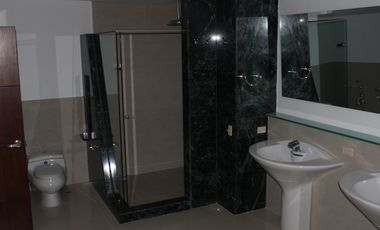 EXLUSIVO PENTHOUSE DUPLEX EN VENTA EN EL POBLADO  - S / 331