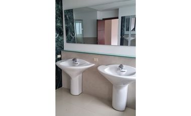 EXLUSIVO PENTHOUSE DUPLEX EN VENTA EN EL POBLADO  - S / 331