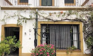 Casa en Venta Vicente Lopez  historica gran parque c/pileta