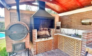 Casa en venta de 6 dorm. en Las Cabras