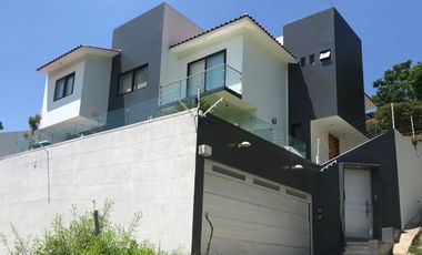 SAN FELIPE DEL AGUA CASA EN VENTA 3 RECAMARAS OAXACA