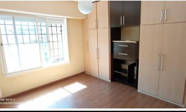 VENDO CHALET 3 AMB C/GARAGE DOBLE EN MAR DEL PLATA