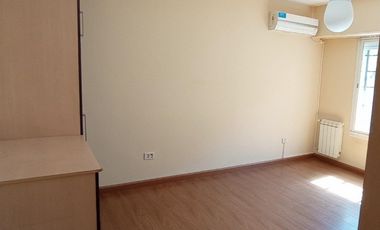 VENDO CHALET 3 AMB C/GARAGE DOBLE EN MAR DEL PLATA