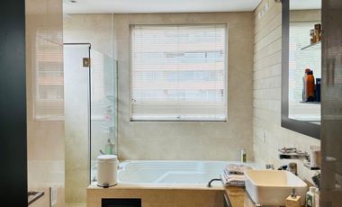 apartamento en arriendo/venta en los rosales. Cod A202