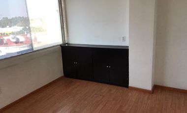 Funcional oficina en renta