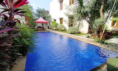 For Sale Town House at Cilandak & Condition Semi Furnished HSE-A0422