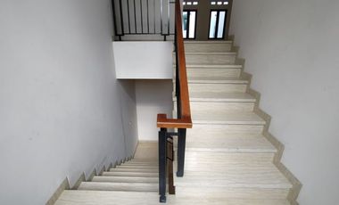 For Sale Town House at Cilandak & Condition Semi Furnished HSE-A0422