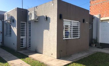 Casa en venta en Barrio Kennedy