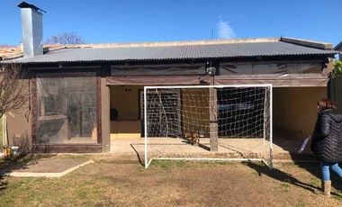 Casa en venta en Barrio Kennedy