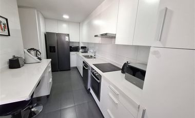 Departamento en venta de 3 dorm. En Mall Sport Lo Barnechea