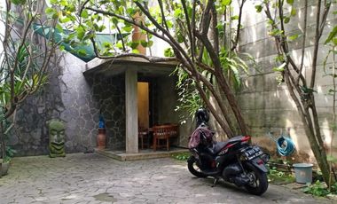 Rumah 2lt SHM model jawa bali dalam komplek elite permata hijau jakarta selatan