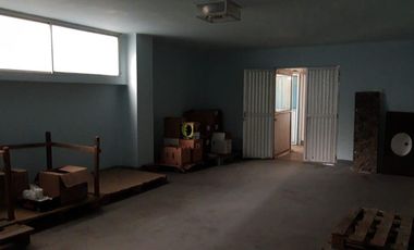 edificio en arriendo en las delicias. Cod A94168