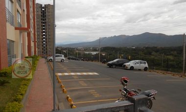 apartamento en venta en altos del moral. Cod V10621