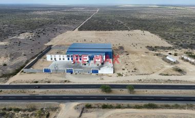 ¡GRAN OPORTUNIDAD DE INVERSIÓN! ☀️

SE vende terreno amplio de 5 hectáreas (250 m de frente x 200 de fondo), ubicado a solo 200 metros de la Av pana